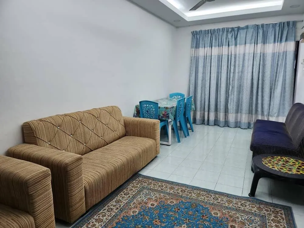 D'Haja 32 Klia Sepang With 2 Airconds & Free Wifi Villa Banting  0*, Banting (Selangor) Malaysia